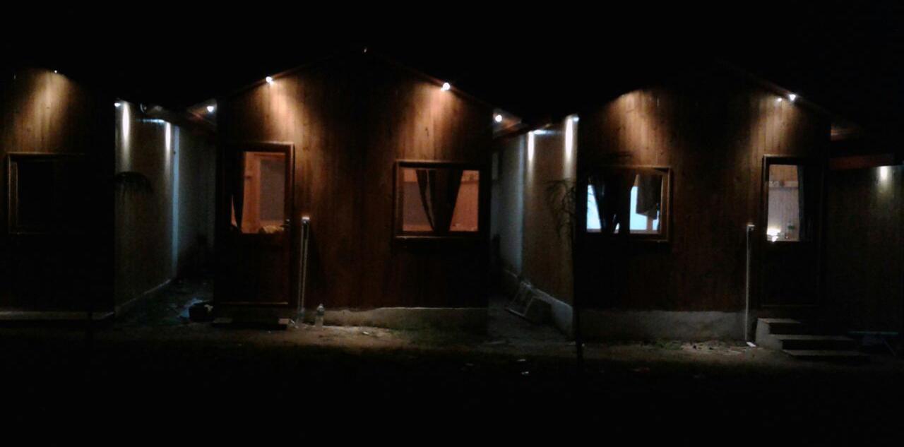 The Rustic Pines Hotel Удайпур Екстериор снимка